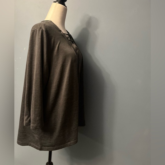 CJ Banks Womans Tunic ! - Picture 5 of 7